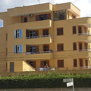 Cala Apartment Durrës